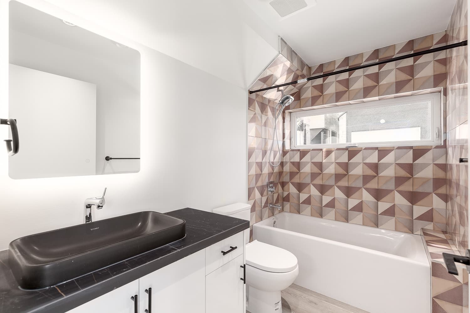 3-2010-Kaslo-Street-Web-20