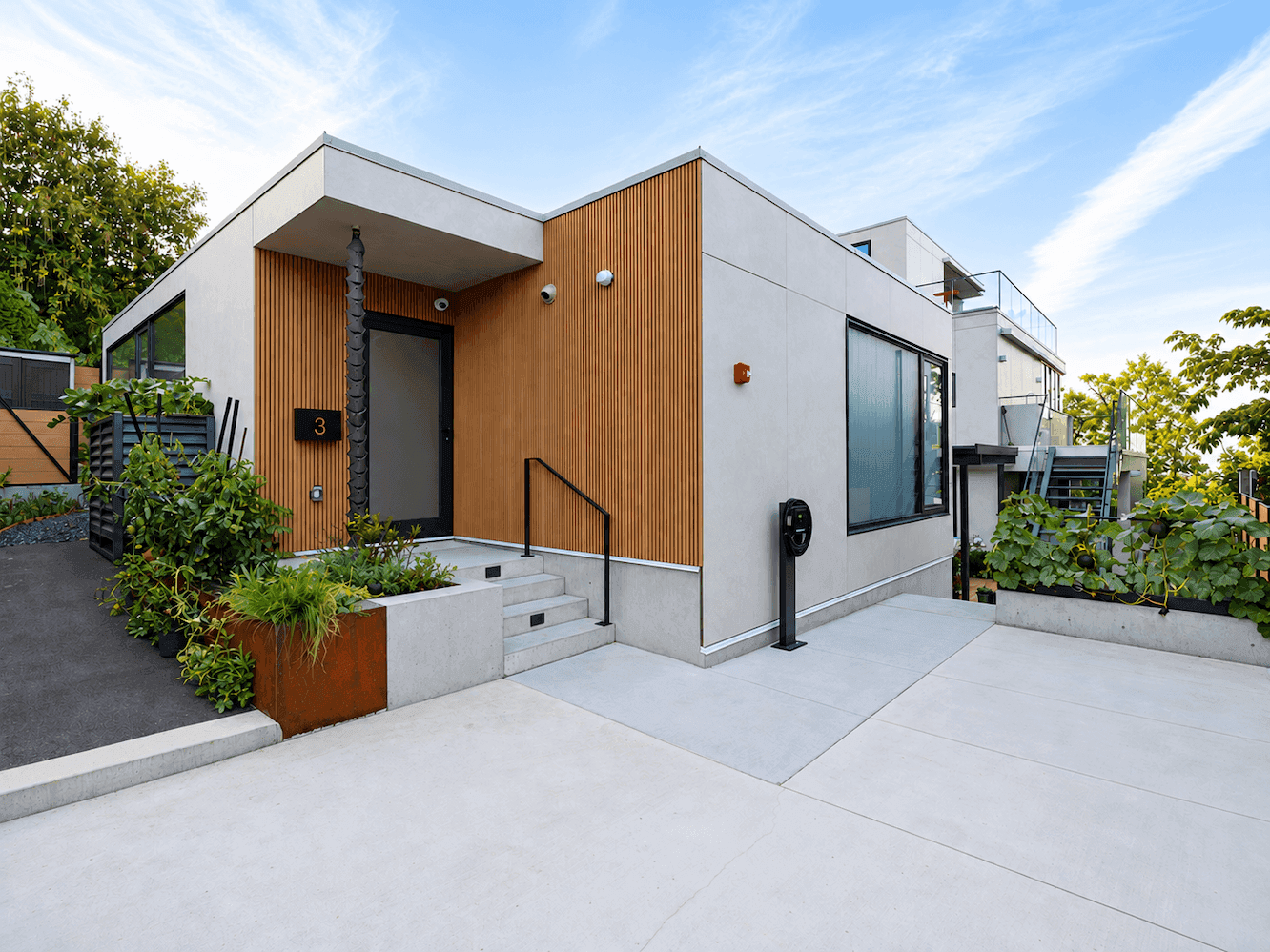W1st LWH13