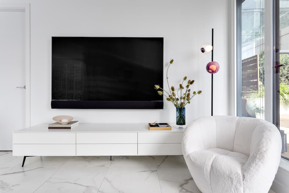 Llano 885 Cambie Web-13