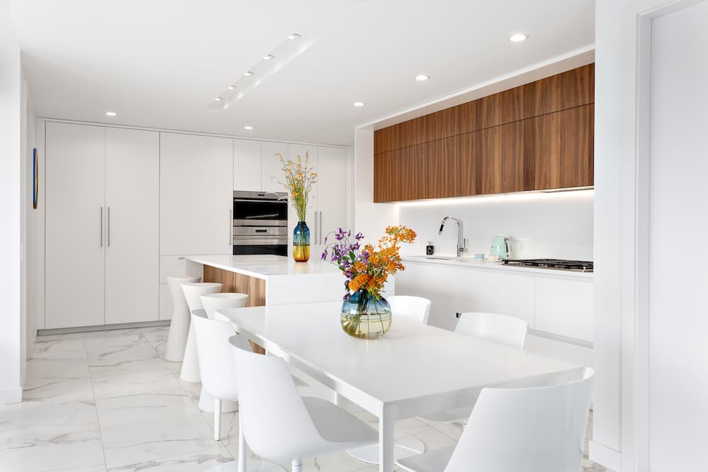 Llano 885 Cambie Web-14