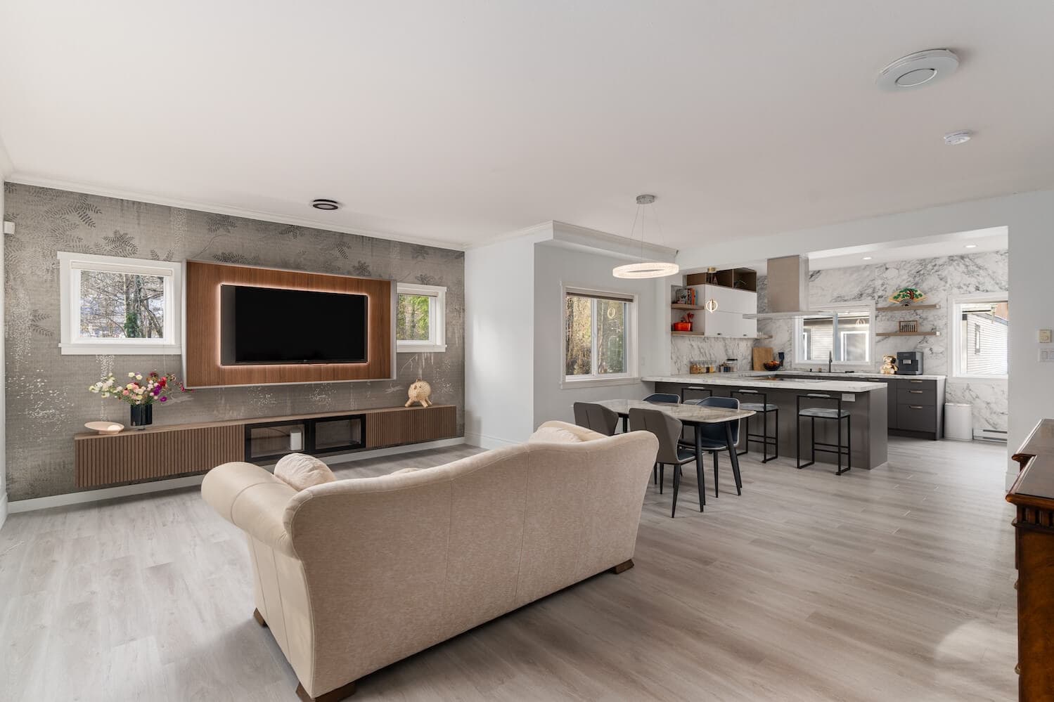 Spring St Reno 3