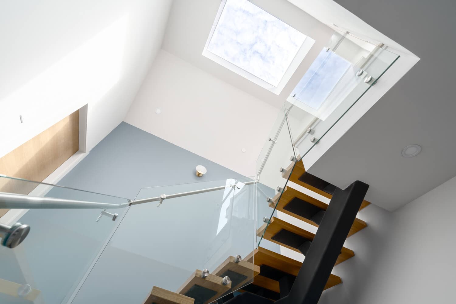 28 House Stairwell
